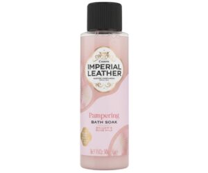Cussons Imperial Leather Pampering Bath Soak – Mallow & Rose Milk, 500 ml